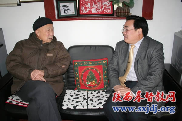 省两会负责人春节前看望教会老前辈，关心基层教牧同工(图2)