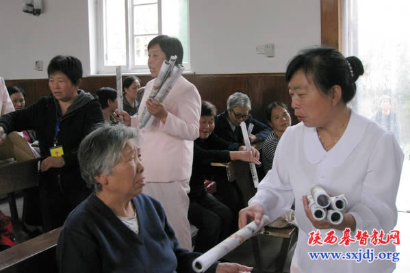 三原教会举行第11届敬老感恩礼拜(图3)