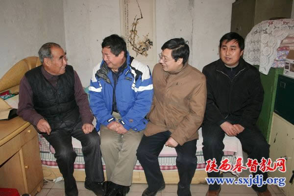 省基督教两会慰问我省教会老前辈(图4)