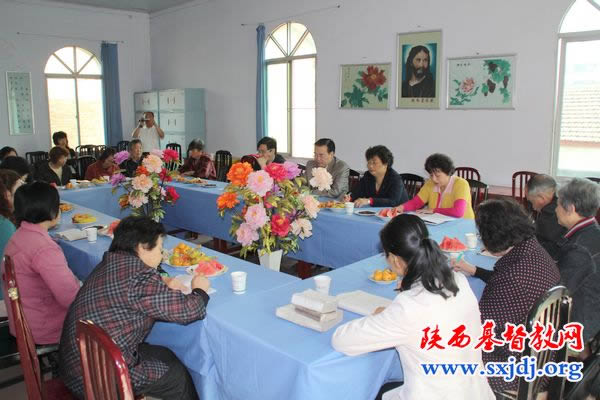 省两会主席、会长王俊牧师到南郑、城固教会走访调研(图6)