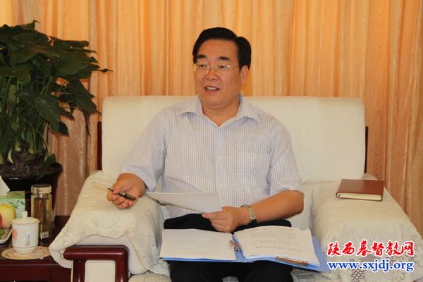 省基督教两会召开本届第九次主席、会长会议(图3)
