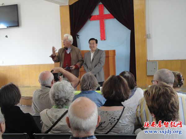 圣经学校接待挪威尤约翰牧师一行