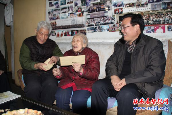省基督教两会看望老牧长、关心基层同工