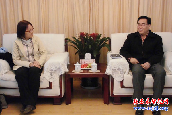 省基督教两会接待联合圣经公会黄慧芳姊妹到访(图1)