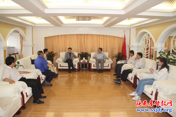省基督教两会接待韩国朴逢洙牧师一行(图1)