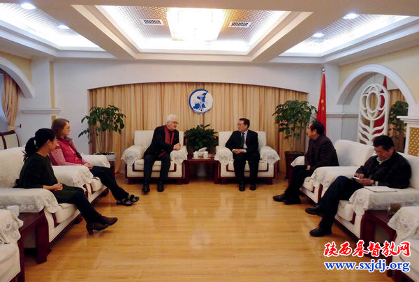 挪威友人访问省基督教两会及圣经学校