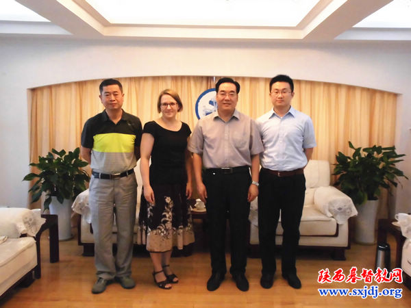 芬兰福音信义会麦林娜女士访问我会(图2)