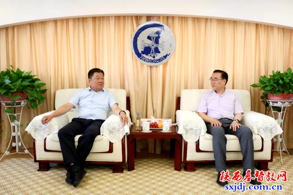 省民族宗教文化交流协会会长杨义民一行到我会走访交流