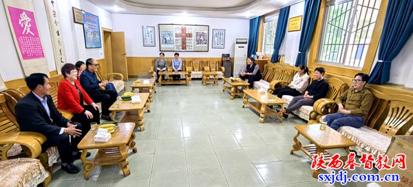 乾县基督教两会高飞主任、会长一行到访陕西圣经学校