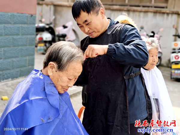 眉县基督教会举办重阳节主题活动