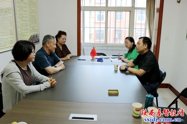 省基督教两会副主席、副会长李世峥牧师赴宝鸡市教会走访调研