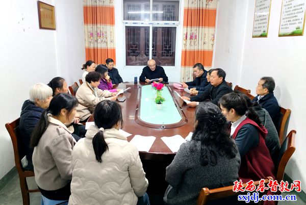 白河县基督教福音堂学习习近平总书记重要讲话精神