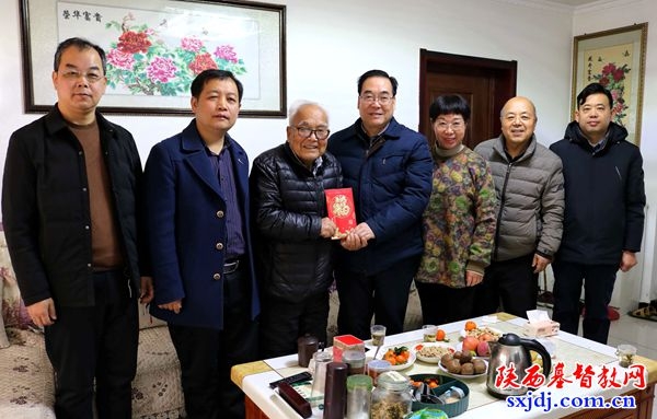 省基督教两会走访慰问基层教牧同工