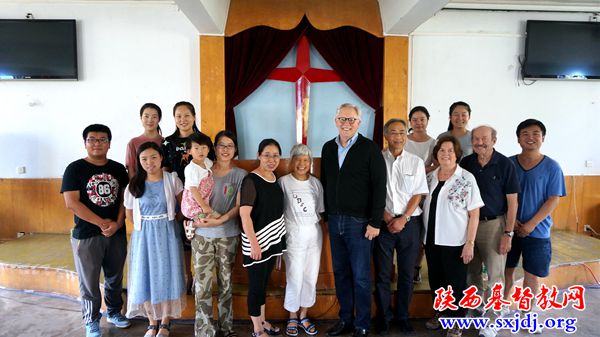 省基督教两会接待美国富勒神学院院长兰伯顿一行(图6)