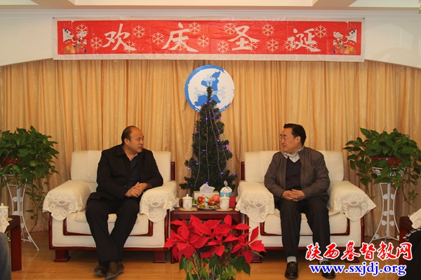 省政协民族和宗教委员会办公室主任刘俊庆等前来我会祝贺圣诞节