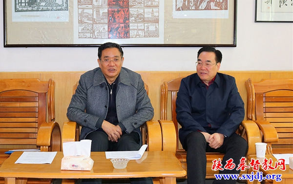 省民宗委主任王爱民到陕西圣经学校调研(图1)