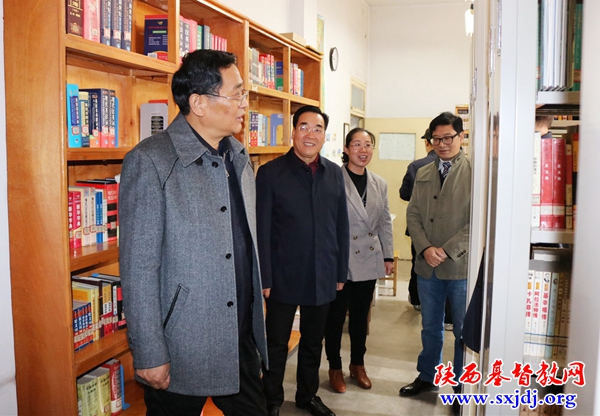 省民宗委主任王爱民到陕西圣经学校调研(图4)