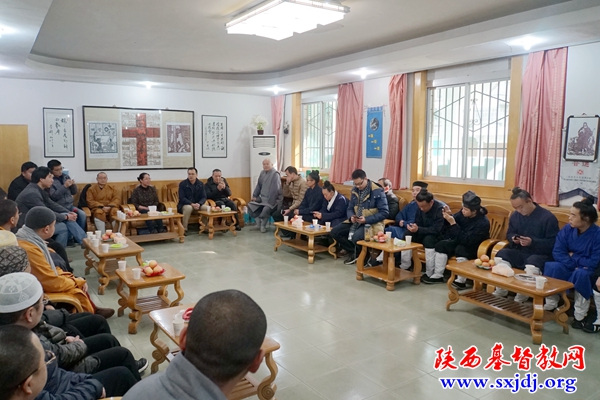 2018年全省宗教界中青年爱国人士研修班学员走访圣经学校和基督教景新堂(图1)