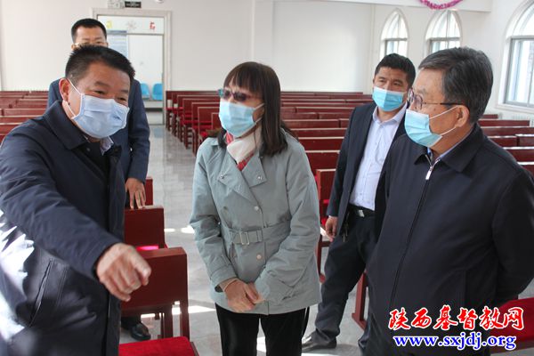 榆林市副市长王华胜到芝圃巷教会调研工作