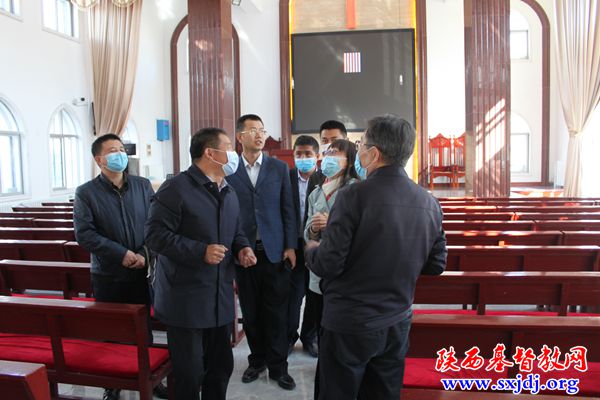 榆林市副市长王华胜到芝圃巷教会调研工作(图2)