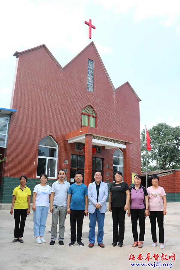 王俊牧师赴富平教会走访调研(图4)