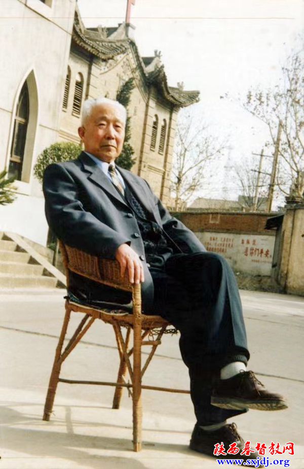 张冠儒牧师追思礼拜及追悼会在三原县基督教东关总堂举行