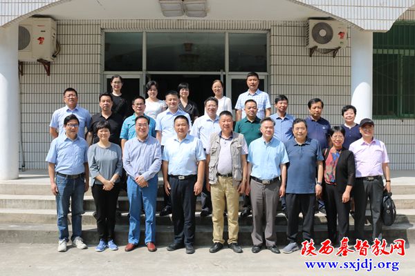 基督教全国两会单渭祥牧师走访省基督教两会、陕西圣经学校(图6)