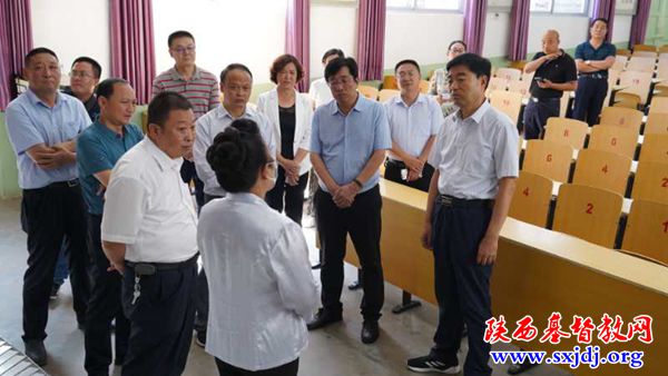 省人大常委会民宗侨外工委赵政才主任赴商州基督教会视察调研