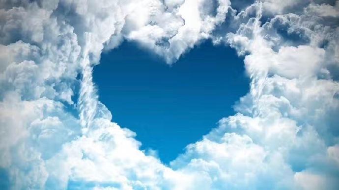 有一份爱，从天而来