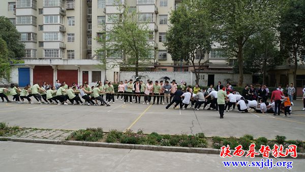 强健身心 作主精兵——陕西圣经学校举办2021年春季运动会(图3)