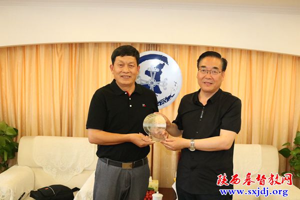余姚市基督教两会常委一行到访省基督教两会及陕西圣经学校(图2)