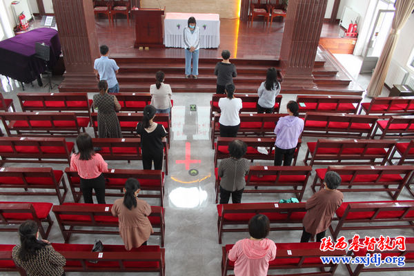 榆林教会举行纪念抗日战争胜利76周年和平祈祷会(图2)