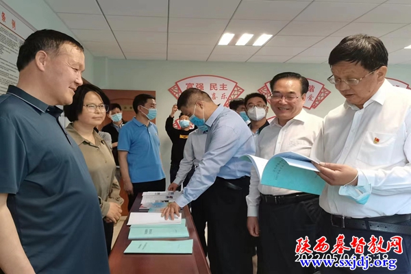 省政协副主席王卫华一行赴宝鸡市基督教两会调研(图4)